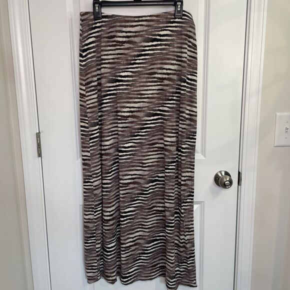 Tommy Bahama Brown and White Maxi Skirt - Picture 1 of 8
